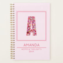 Roze Bloemige Meisjesachtige Maand Naam Letter A