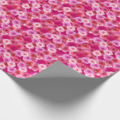 Roze bloemige oversized douche verjaardag bruiloft cadeaupapier (Hoek)