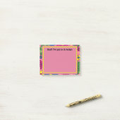 Roze bloemige takenlijst gepersonaliseerd post-it® notes (Op bureau)