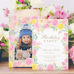 Roze bloemige waterverf foto kids verjaardagsfeest kaart<br><div class="desc">Een chique en luxe gouden glitter confetti kinder 5e verjaardagsfeestje,  met roze en gele pastel bloemige waterverf rozen,  blaadjes en pioenen met confetti gouden glitter. Voeg je foto aan de achterkant toe. Perfect voor kinderen verjaardag.</div>