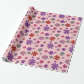 Roze bloempatroon cadeaupapier (Uitgerold)