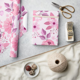 Roze bloempatroon met elegante bloesems cadeaupapier