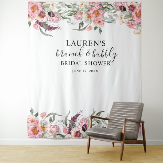 Roze bloemrijke brunch & bubbel bruidsfotobackdrop wandkleed (In situ)