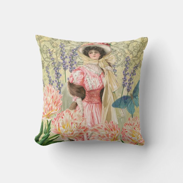 Roze Bloemrijke Victoriaanse Vrouw Regency Kussen (Voorkant)