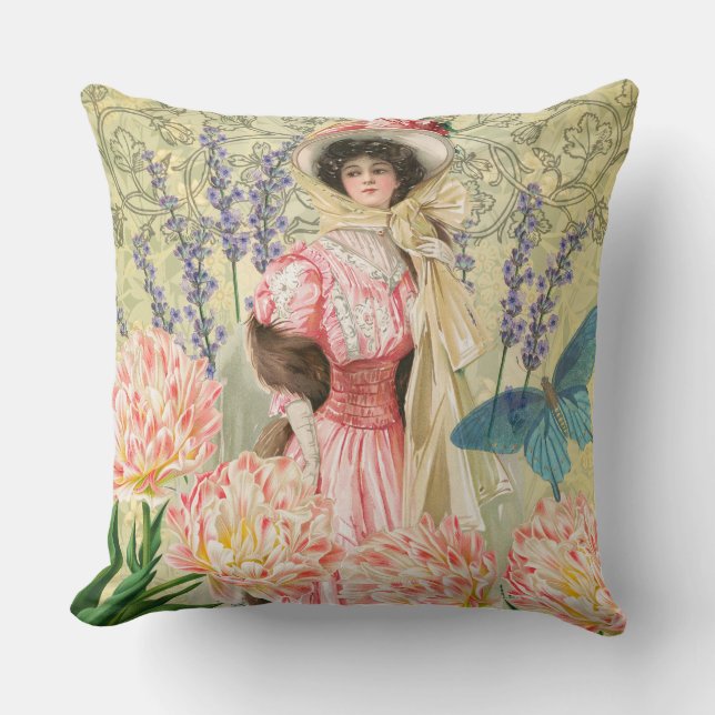 Roze Bloemrijke Victoriaanse Vrouw Regency Kussen (Voorkant)