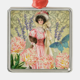 Roze Bloemrijke Victoriaanse Vrouw Regency Metalen Ornament