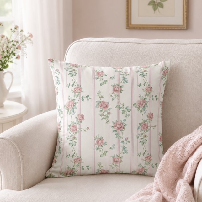 Roze bloemrozenpatroon Worpkussen Kussen (elegant classic vintage grandmillennial pink coquette rose floral throw pillow)