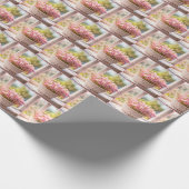 Roze bloemstuk in rieten mand cadeaupapier (Hoek)