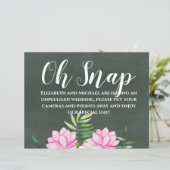 Roze Bloemstuk Krijtbord Aangepast Trouwbord Budge (Staand voorkant)