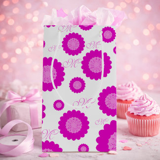 Roze bloemtas met initiële scripttekstcadeau klein cadeauzakje