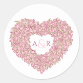 Roze bloemtulpen hart bouquet monogram ronde sticker (Voorkant)