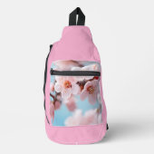 Roze Bloesem Magie Sling Bag (Voorkant)