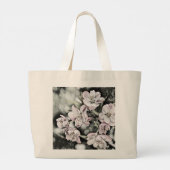  roze bloesems op een tak grote tote bag (Achterkant)