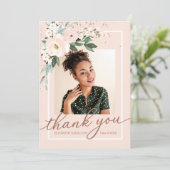 Roze Blush Bloemen Afstuderen Foto Dank u Bedankkaart (Staand voorkant)