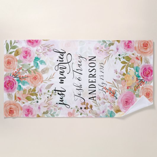 Roze Blush Floral Aangepast gewoon getrouwd Strandlaken (Voorkant)