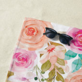 Roze Blush Floral Aangepast gewoon getrouwd Strandlaken (In situ)