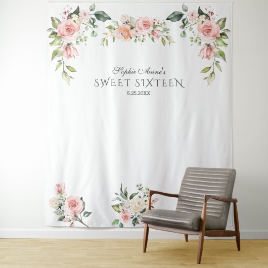 Roze Blush Floral Sweet Sixteen foto Prop. Wandkleed (In situ)