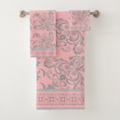 Roze Blush met Grijze Bloemen Handdoek (Insitu)