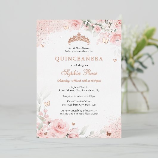 Roze Blush Roos Vlinder Zilver Quinceanera Folie Uitnodiging (Staand Voorkant)