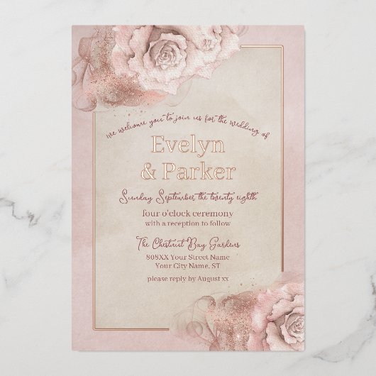  Roze & Blush Rozen met Roos Gouden Bruiloft Folie Uitnodiging (Voorkant)