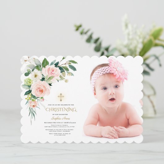 Roze Blush Witte Bloem Foto Meisje Doop Kaart (Staand voorkant)