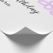 Roze boeg paarse bloemenpastel Happy Birthday Cadeaupapier (Hoek)