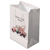 Roze  Boer's Truck Verjaardag Medium Cadeauzakje (Voorkant Gekanteld)