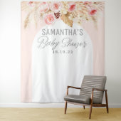 roze Boho bloemige Pampas babymeisje shower achter Wandkleed (In situ)