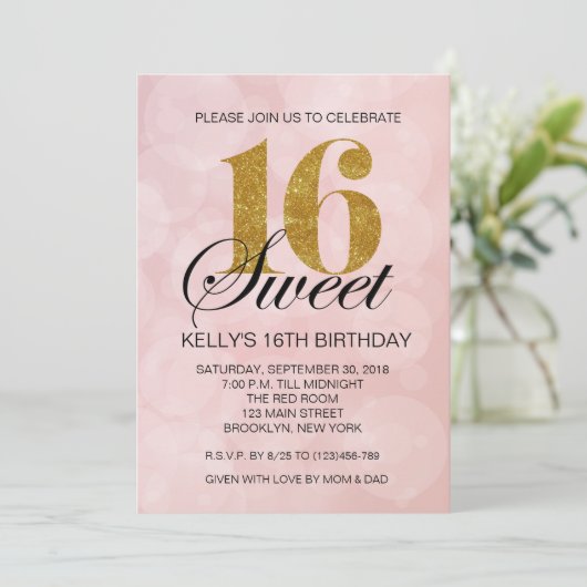 Roze Bokeh Lights Sweet 16 Gold Glitter Invitation Kaart (Staand voorkant)