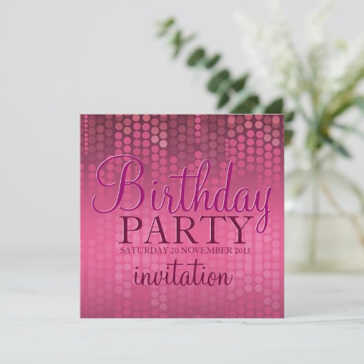 Roze Bokeh Sparkle Birthday Uitnodiging (Staand voorkant)