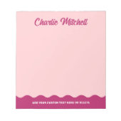 Roze bordeaux retro tekst golvende rand aangepaste notitieblok (Voorkant)