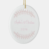 Roze Border Baby's First Kerstversiering Keramisch Ornament (Rechts)