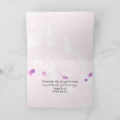 roze borstkankerlint in de hand van het meisje kaart (Binnen)