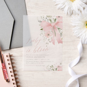 Roze Bow Baby in Bloom Bloemen Meisje Baby shower Vellum Uitnodigingen