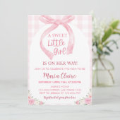 Roze Bow Coquette Meisje Baby shower Invitation Kaart (Staand voorkant)