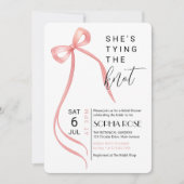 Roze Bow Shes Tying The Knot Vrijgezellenfeest Uit Kaart (Voorkant)