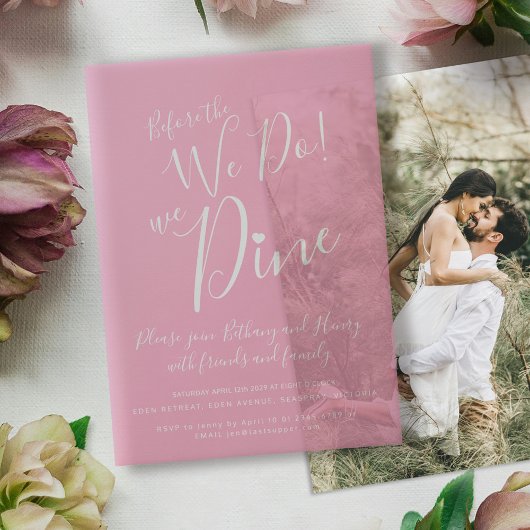 Roze bruiloft repetitie diner voordat we doen vellum uitnodigingen