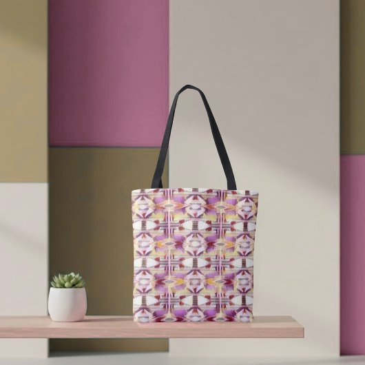 Roze, bruin, geel en wit stamtapijt tote bag