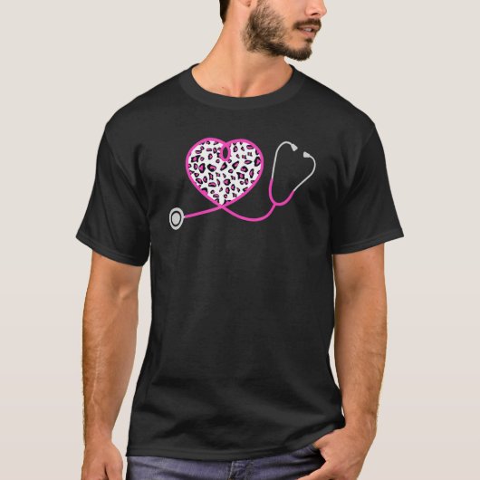 Roze buis Leopard Stethoscope Heart Nurses Artsen T-shirt (Voorkant)