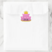 Roze Cake met kroongeboorte Ronde Sticker (Tas)