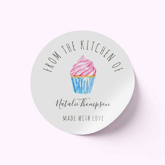 Roze cake uit de keuken van de bakkerij ronde sticker