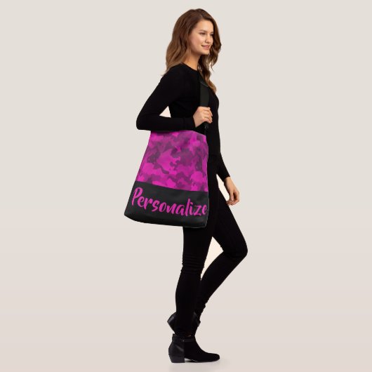 Roze Camo Crossbody Tas (Op model)