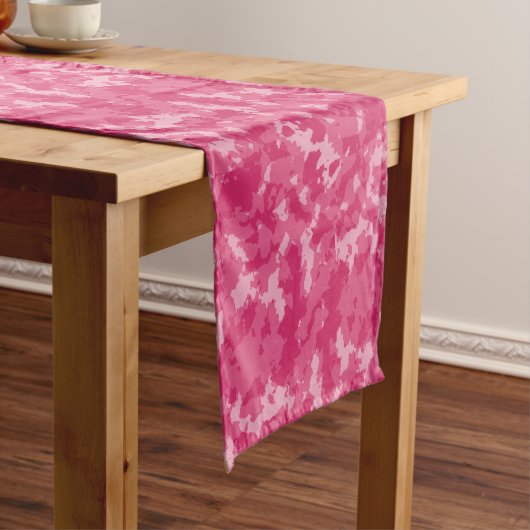 Roze Camo Pattern Korte Tafelloper (Voorbeeld)