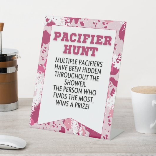 Roze Camo Verjaardagsfeestje benodigdheden Baby sh Reclamebord Met Voetstuk (Insitu)