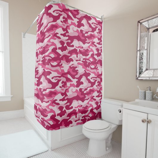 Roze Camouflage Douchegordijn (In situ)