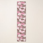 Roze Camouflage Girly Camo Pattern Sjaal<br><div class="desc">Als je van camo's houdt,  hou je van deze roze camouflage chiffon scarf. Steek uw outfit in stijl!  Het camouflage-patroon omvat schoppen van roze,  stoffig roos en roodachtig bruin. Ontworpen door kunstenaar ©Susan Coffey.</div>