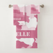Roze camouflagemonogram bad handdoek (Insitu)