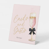 Roze Champagne Vrijgezellenfeest Kaarten en gesche Reclamebord Met Voetstuk (Voorkant)