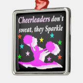  ROZE CHEERLEADERS ZWEREN NIET DAT ZE SCHITTEREN METALEN ORNAMENT (Links)