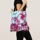 Roze Cherry-bloesems - monogrammen Tote Bag (Dichtbij)